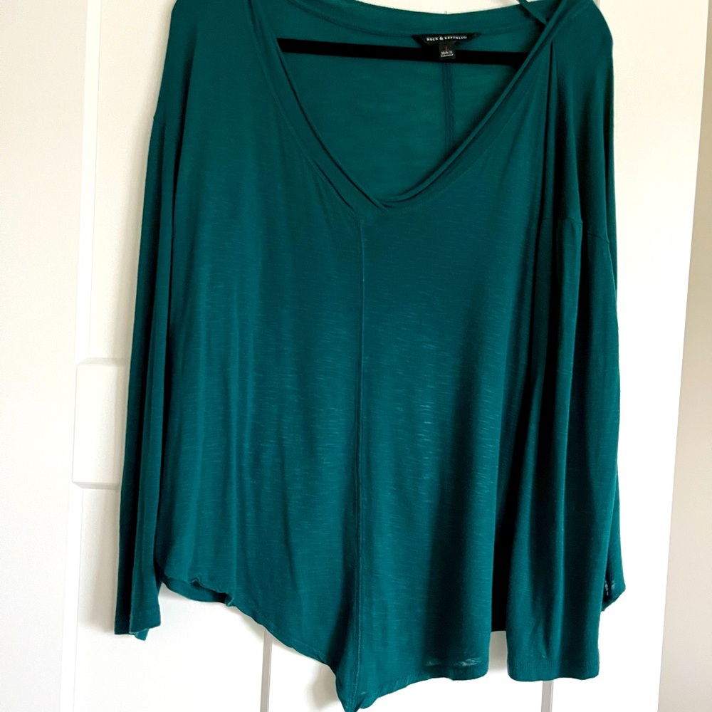 ROCK & REPUBLIC TOP